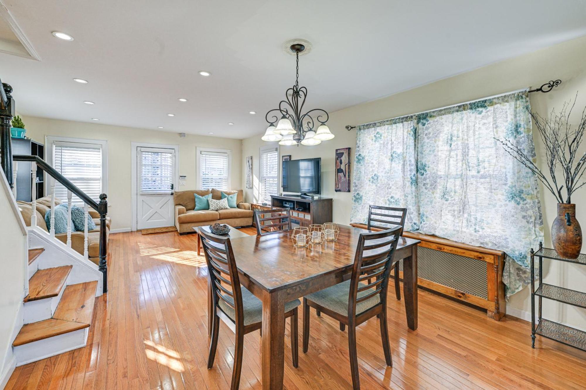 Charming Valley Stream Home 24 Mi To Central Park Extérieur photo